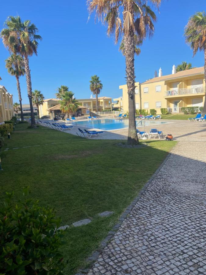 Parra Home Holidays - Close To Gale Beach Гия Екстериор снимка